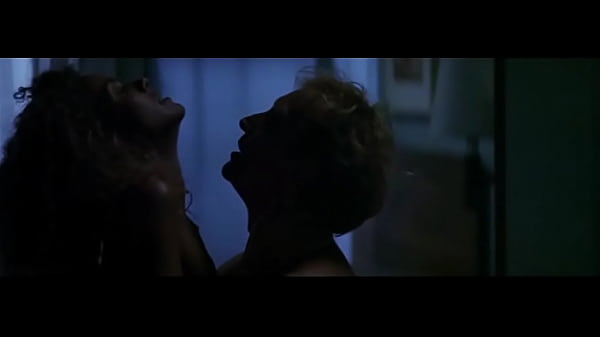 Nonton Patricia Healy China Moon 1994 thumbnail