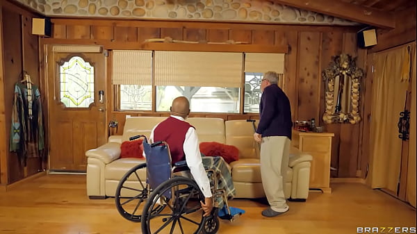 Nonton Grandpas' Threeway Getaway / Brazzers thumbnail