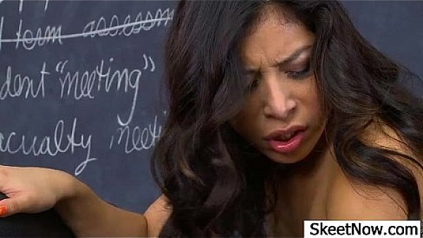 Nonton Blowjob Season Nicole Ferrera thumbnail