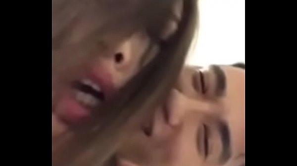 Transou A Namorada E Gravou thumbnail