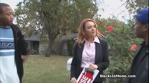 Three big black dicks for busty cougar 