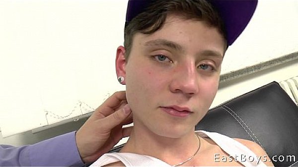 Czech Casting - Cute Boy - Handjob thumbnail