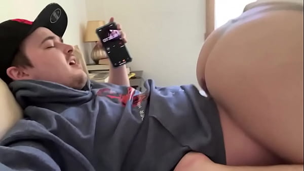 Nonton Assjob Timer Challenge Fail! Prejac Can&rsquo;t Last Long Enough To Fuck! Big Ass Was Too Much To Handle Now He Gets No Sex Lol thumbnail