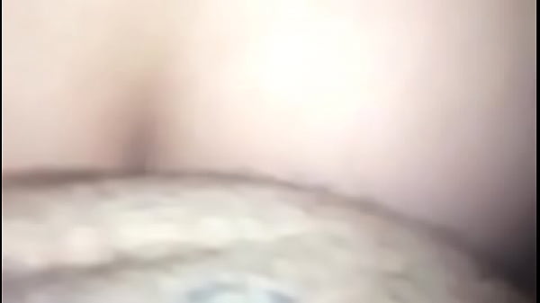 Amateur Latina milf riding