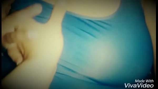 manoseando tetas