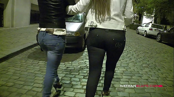 Nonton Tipsy Busty Pearl Diamond & Debbie White Picked Up In The Street And Buttfucked In Pov thumbnail