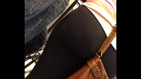 Nonton Yoga Leggings Bum thumbnail