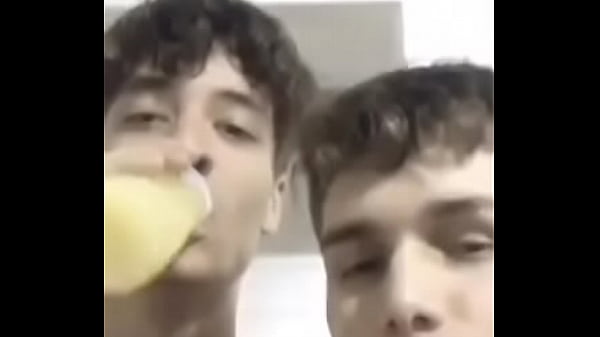 Nonton Hj &eacute; S&oacute; Corote No Dente thumbnail