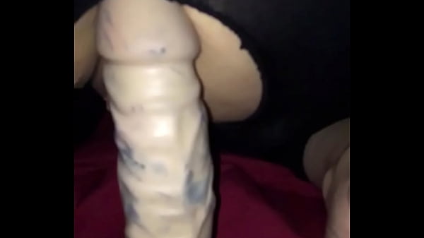 Nonton Bigggg Dildo thumbnail