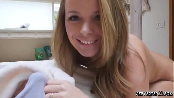 Milf Beach Voyeur Jane Doux Kitchen Counter Sex thumbnail