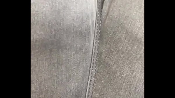 Skinny jeans farts