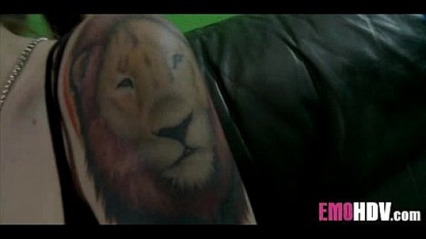 Nonton Goths Love Pussy 089 thumbnail