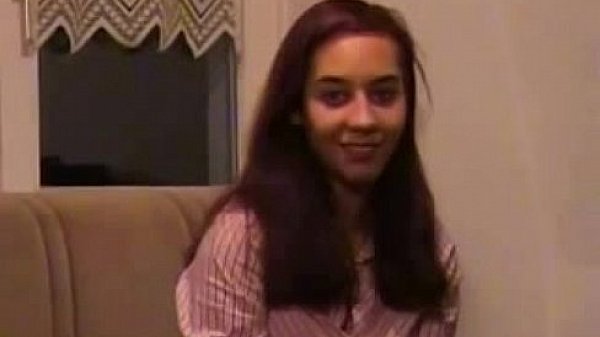 Silly amateur teen exposing everything 