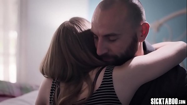 Nonton Sexy Babe Swallowed Big Hard Penis thumbnail