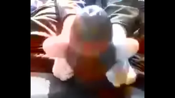 Nonton Toes Massages Cock thumbnail