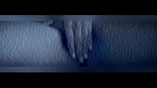 Sola En Casa thumbnail