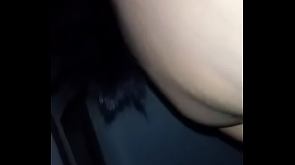 Golosa Disfrutando En 4 Patas thumbnail