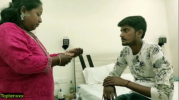 Indian Sexy Kamwali Aunty Hardcore Sex For Job! Reality Sex thumbnail