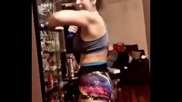 Peruana Influencer Tetona thumbnail