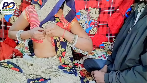 Desi village Bhabhi got body massage from brother-in-law and fed him milk from her breasts in return of sex Episode 1