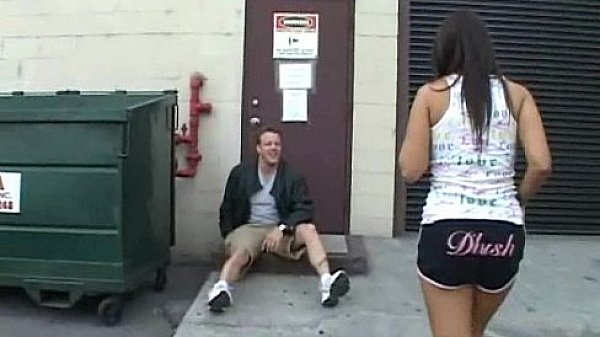 aip britney stevens clip3 01 