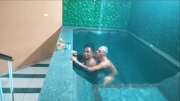 Ela quer me fazer de SUBMISSO me. Espancando achando q o ú_tero aguentaria ficar sangrando