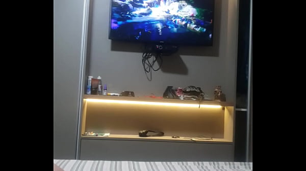 Nonton Moreninha Puta Rebolando A Raba Gigante thumbnail