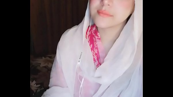 Nonton Pakistani Girls thumbnail