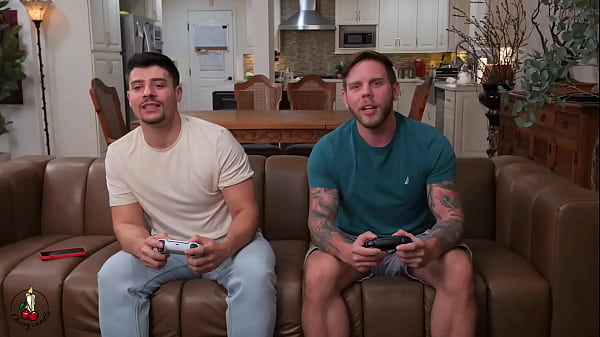 Nonton Two Cocks, One Slut, Sloppy Bj, Deepthroat, Deep Fucking And Facial thumbnail