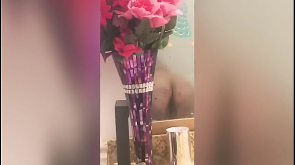 Witness BBW Latina Miss Madiis Intimate Hot Shower