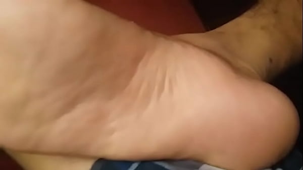 Male feet 1 HIGH