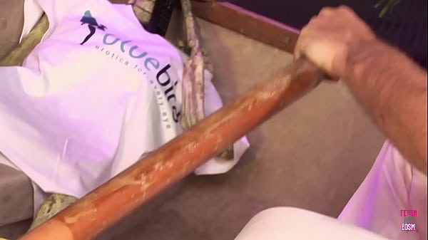 Nonton A Sailor Had The Opportunity To Engage In Sexual Intercourse With A Brunette Woman thumbnail