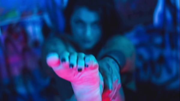 Nonton Goddess Rotten Venus Foot Domination thumbnail