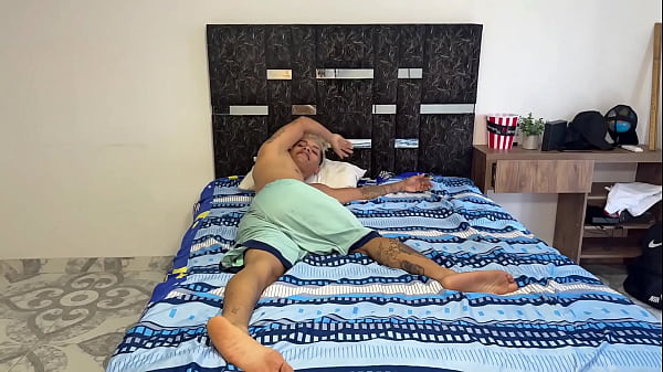 Nonton Juego Inocente De Hermanastros Termina En Una Follada Increible Y Corrida Adentro De Su Co&ntilde;o. thumbnail