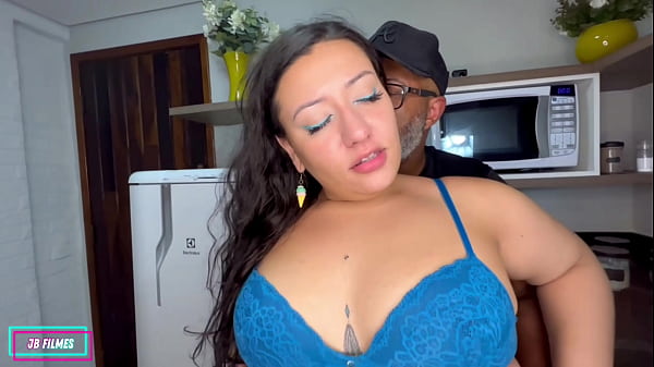 Comi O C&uacute; Da Gordinha Deliciosa No Meio Da Cozinha thumbnail