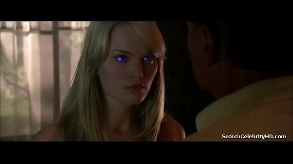 Nonton Sunny Mabrey In Species Iii 2004 thumbnail