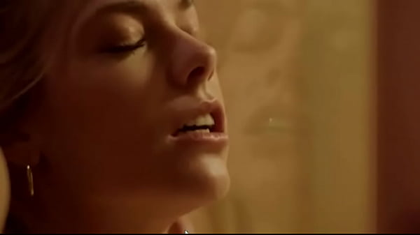 Candente escena de sexo de Laura Lapdrida en Millennials
