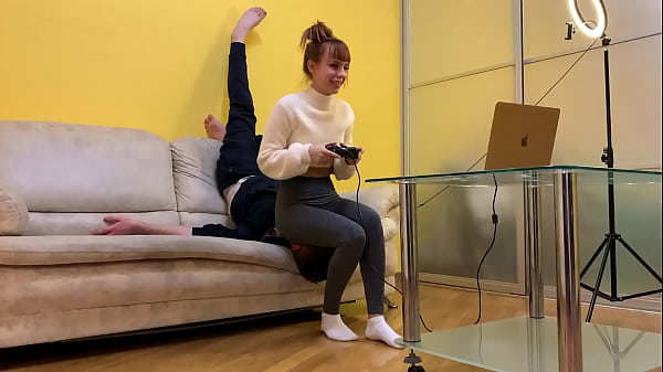 Gamer Mistress Kira In Leggings Uses Her Chair While Playing - Ignored Weight Facesitting thumbnail