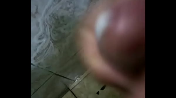 Gozando de Baixo do Chuveiro (parte4)