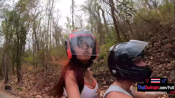 Big Ass Thai Amateur Gf Gave Her Guy A Blowjob And Her Pussy Once Home thumbnail