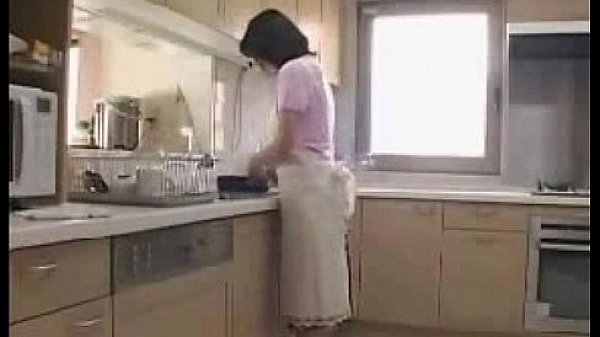 Nonton Kissing Wives 1 thumbnail