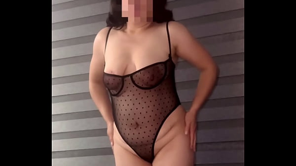 Nonton Esposa Luciendo Babydoll Transparente thumbnail