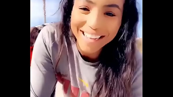 Beautiful teen dance her pussy out