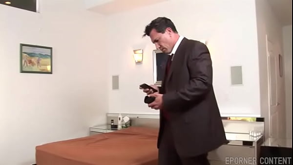 Nonton Lucky Guy Haley & Marco thumbnail