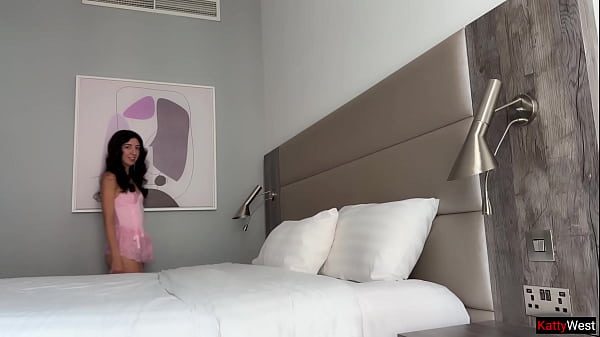 Nonton Sloppy Blowjob Pov Eye Contact Cum In Mouth Swallow thumbnail