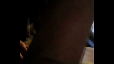 Я люблю сжимать в своей руке крепкий мужской член и мастурбировать пока он не кончит! thumbnail