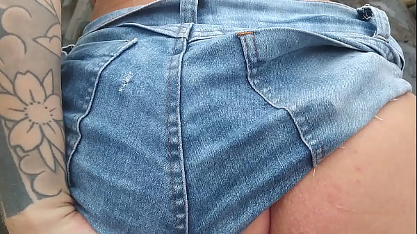 Safados Trepando Em P&uacute;blico thumbnail