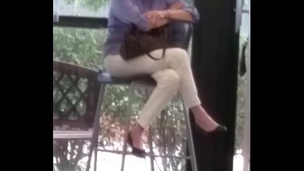 Nonton Sexy Feet thumbnail