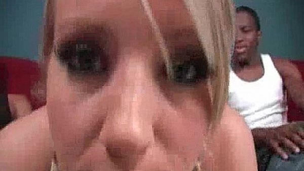 Nonton Cheerleader Suck Two Black Men thumbnail