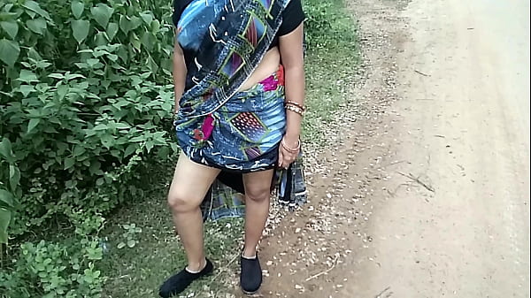 फ्रेंड की स्टेप मॉम को जंगल से उठा के होटल में xxx चुदाई